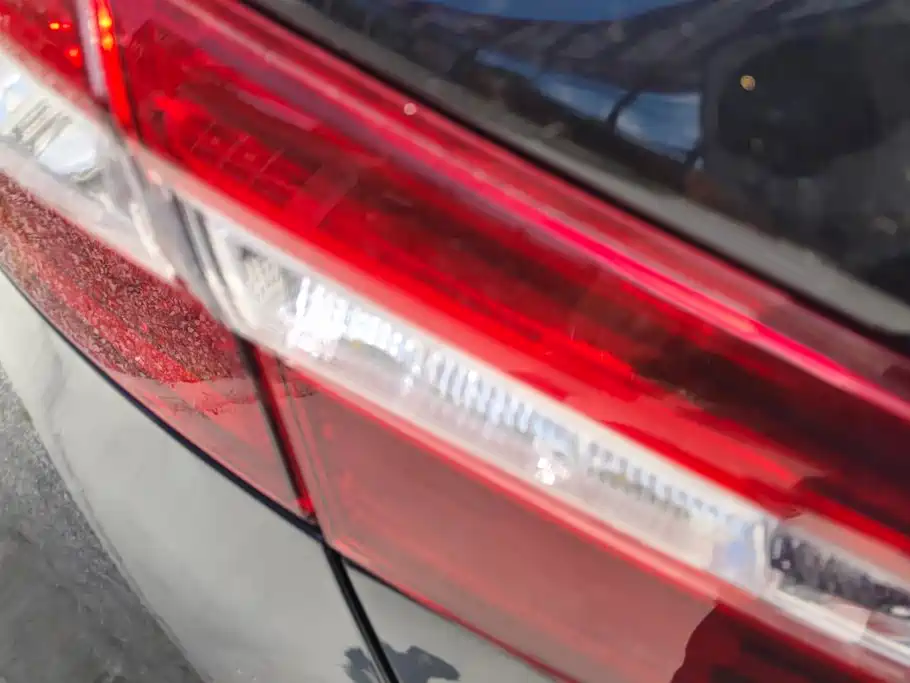 Toyota Camry — миниатюра 4