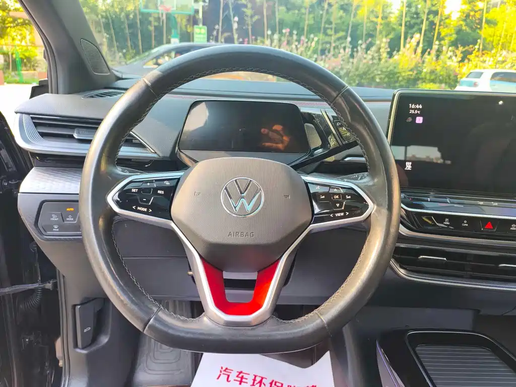 Volkswagen ID.6 X