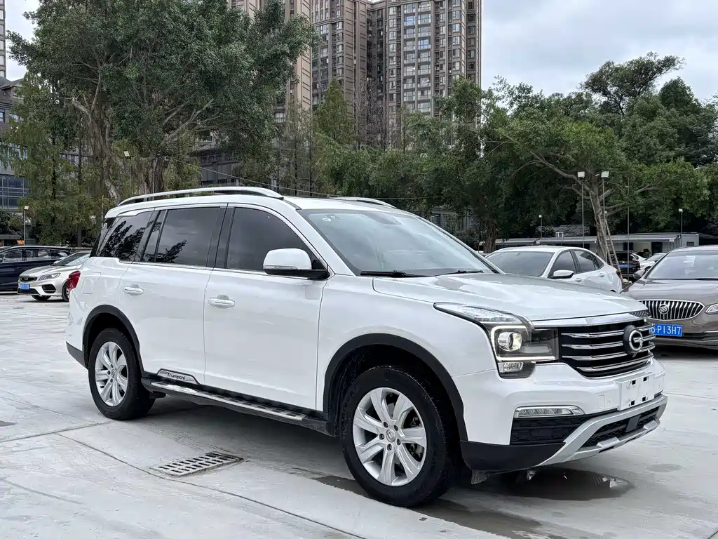 GAC TRUMPCHI GS8