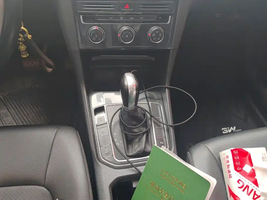 Volkswagen Golf Sportsvan — миниатюра 16