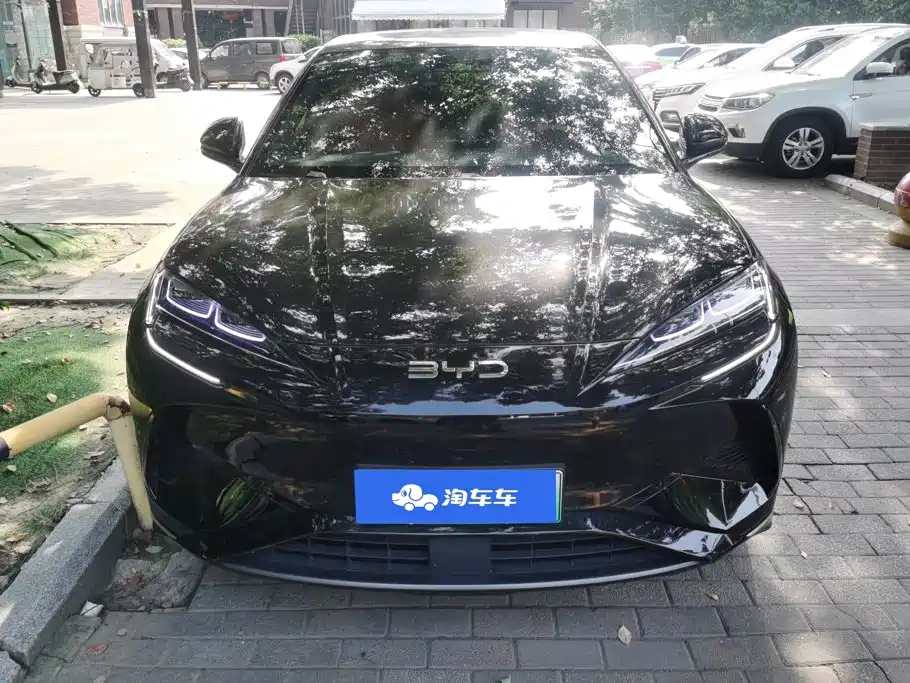 BYD Sealion 07 EV — миниатюра 2