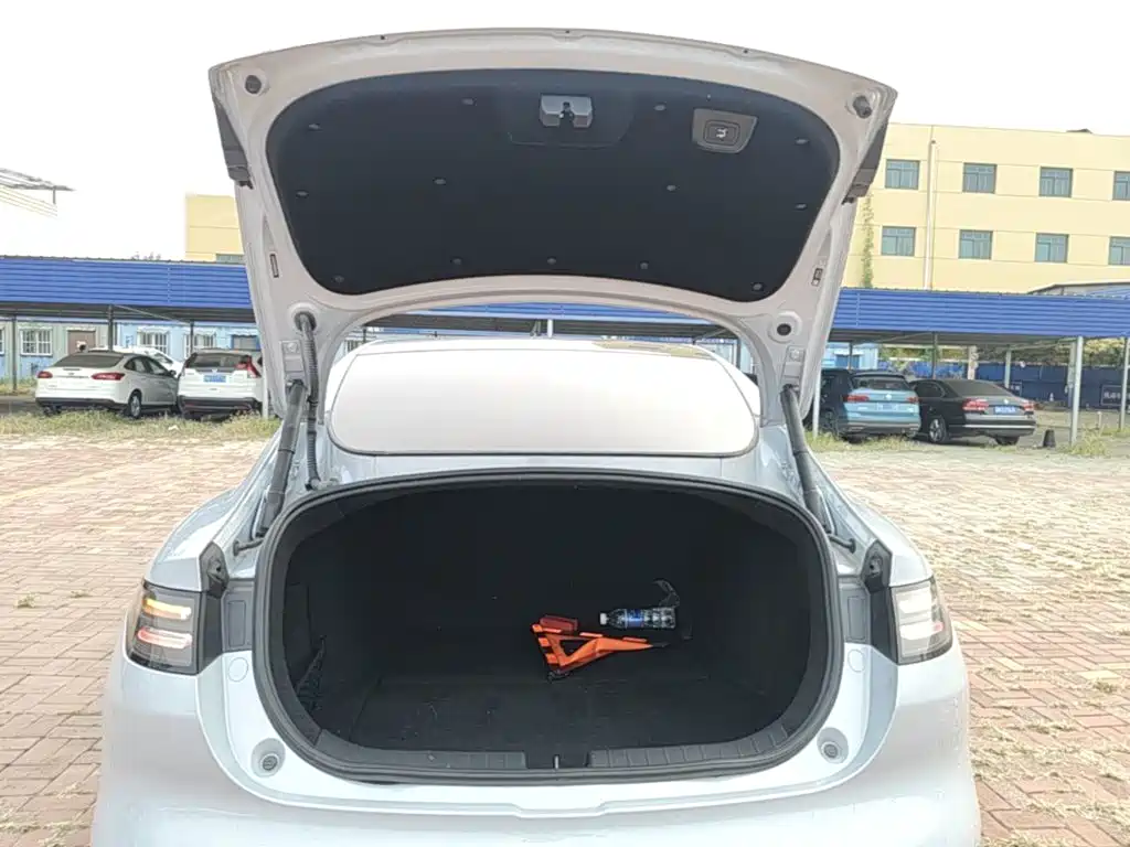 Leapmotor Leapmotor C01 — миниатюра 19