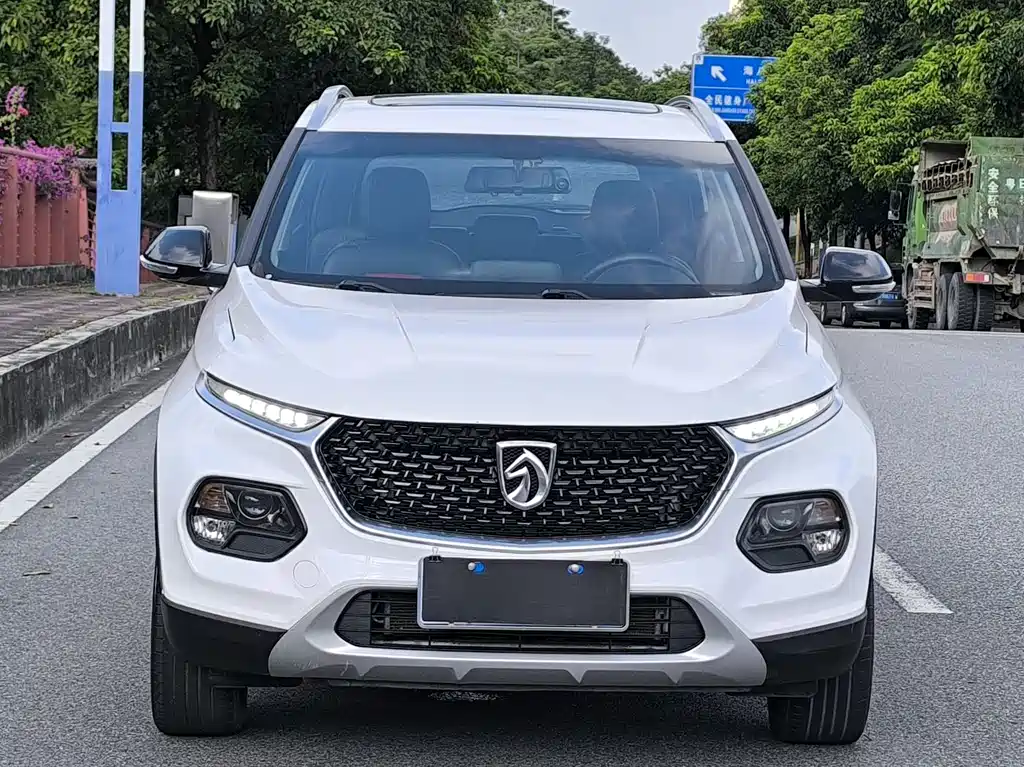 Baojun 510 — миниатюра 2