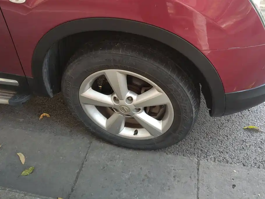 Nissan Qashqai — миниатюра 6