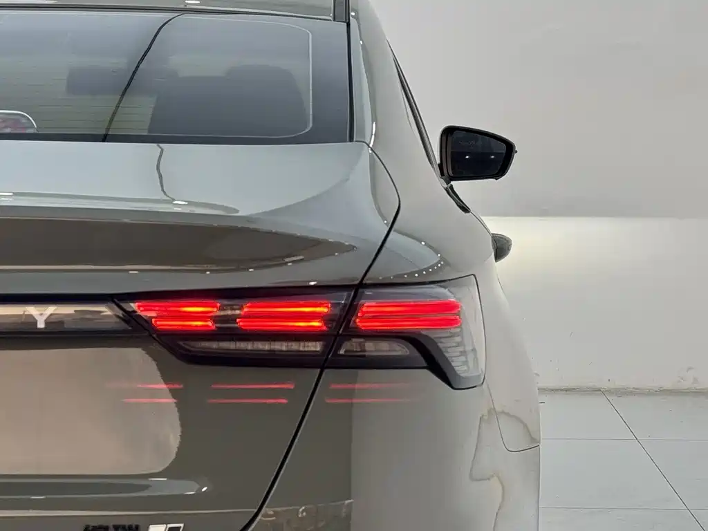 Geely Binrui — миниатюра 12
