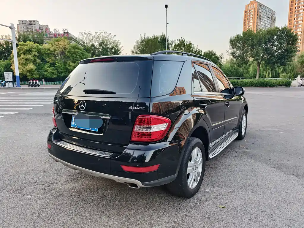 Mercedes-Benz M-Class — миниатюра 4