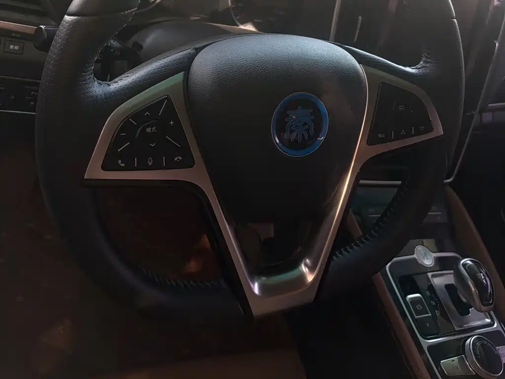 BYD Qin NEV — миниатюра 12