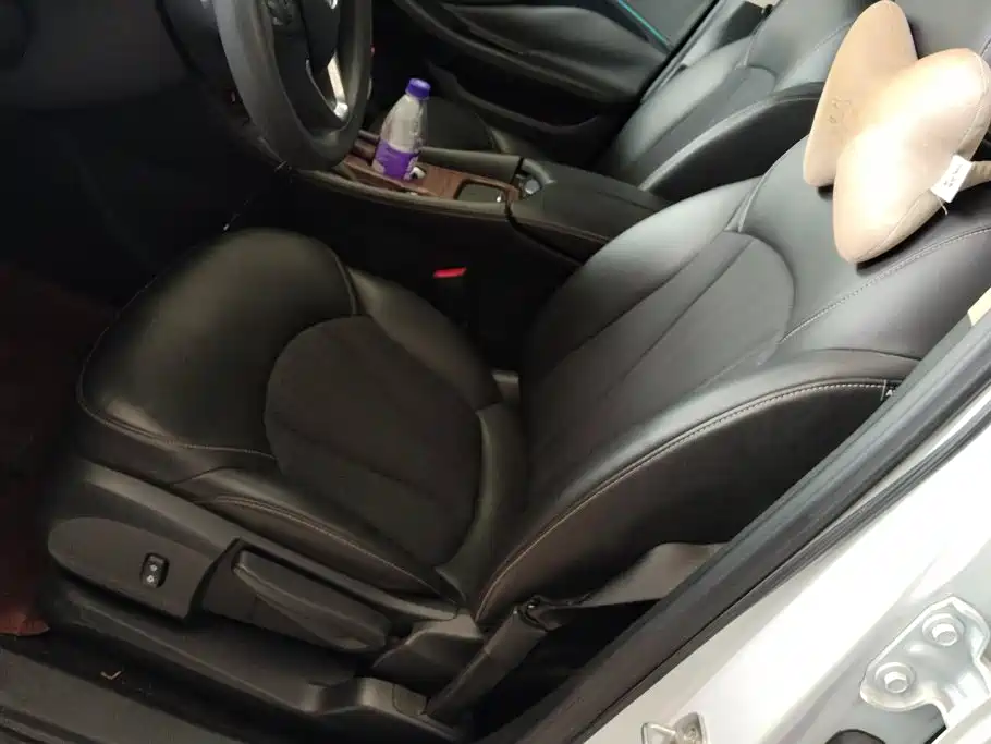 Buick Envision Plus — миниатюра 9