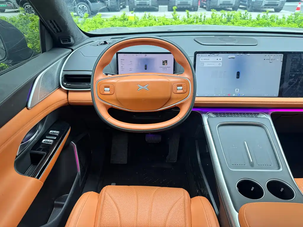 XPeng G9 — миниатюра 8
