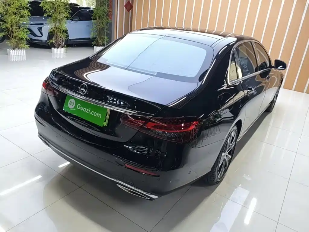 Mercedes-Benz E-Class New Energy — миниатюра 7