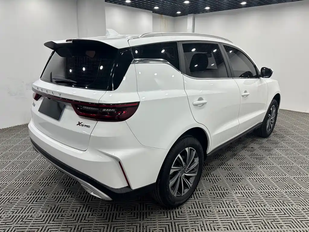 Geely Vision X6 — миниатюра 9
