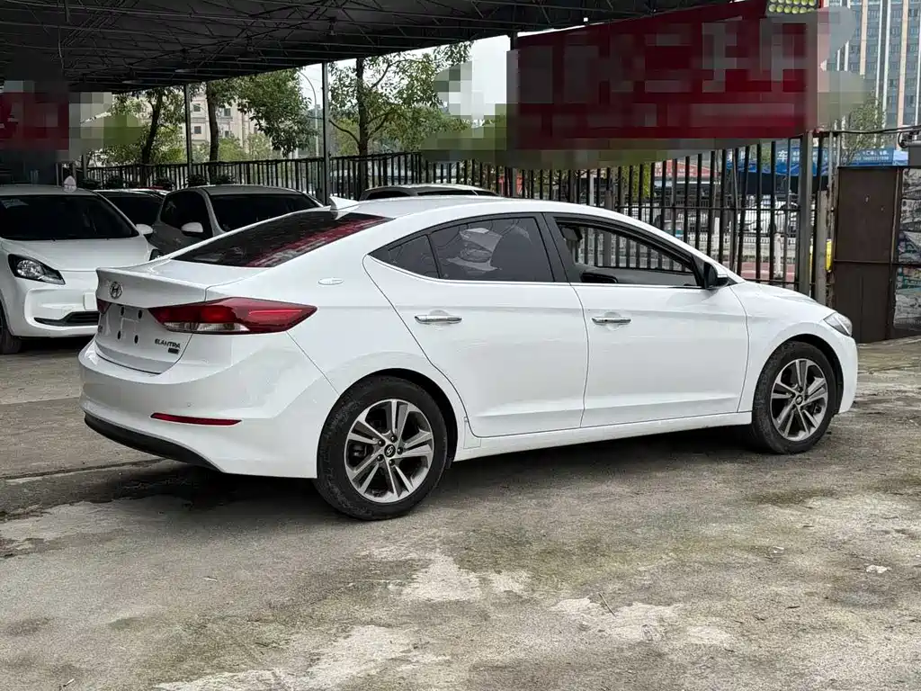 HYUNDAI LEAD