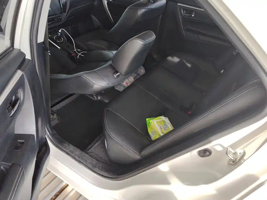 Toyota Corolla — миниатюра 11