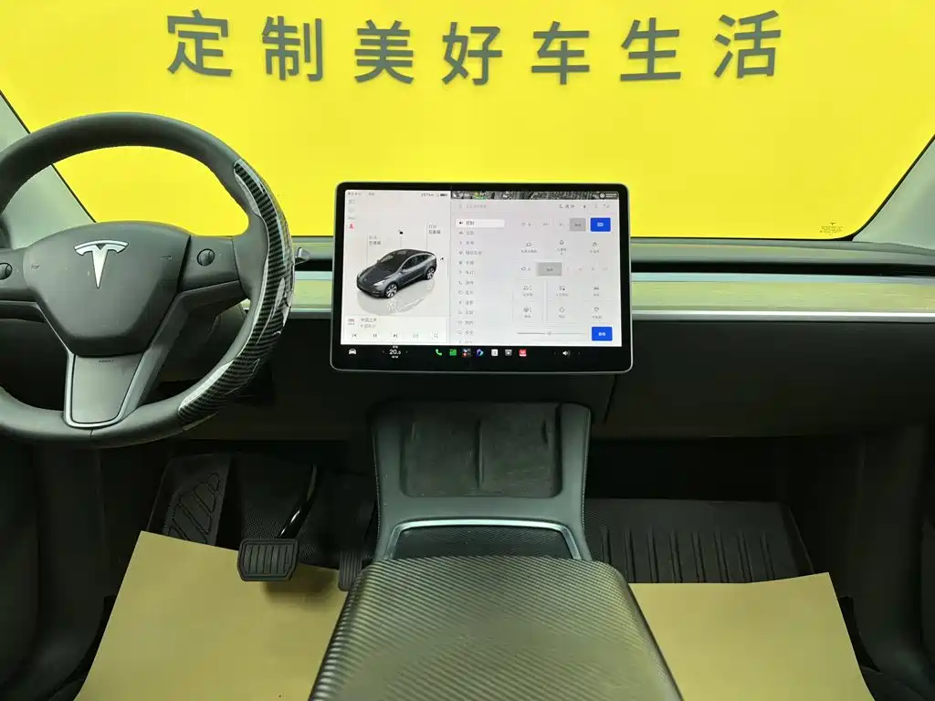 Tesla Model Y — миниатюра 37
