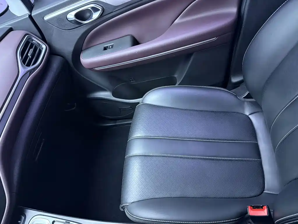 GAC Motor Trumpchi M6 — миниатюра 14