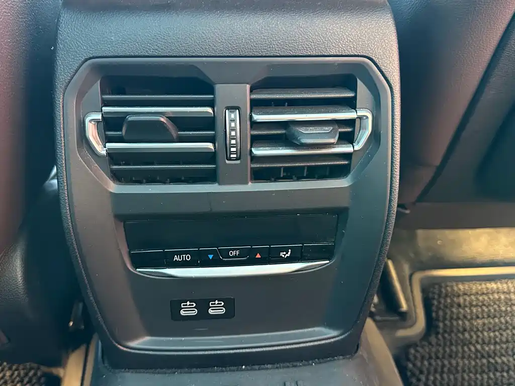 BMW 3 Series — миниатюра 8