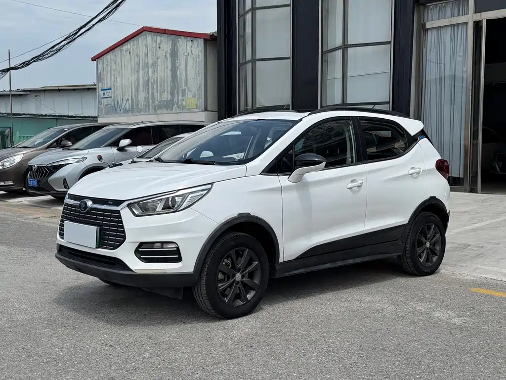 BYD Yuan EV 2019 EV360 Connected Fashion Leader Type