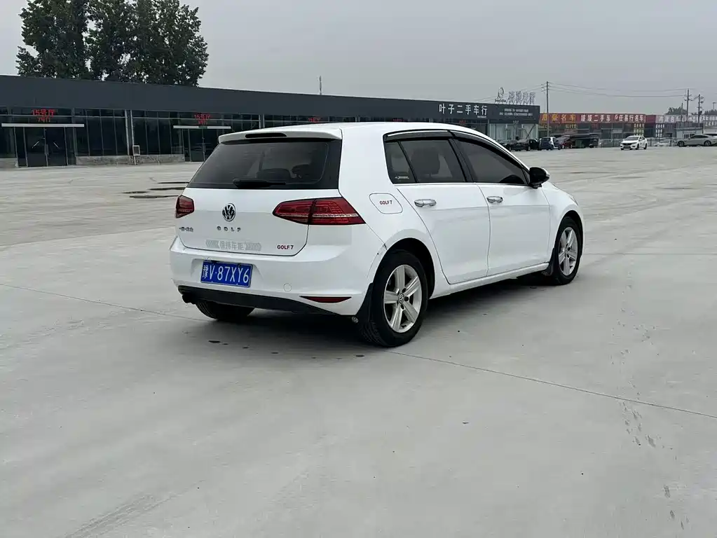 Volkswagen Golf — миниатюра 9