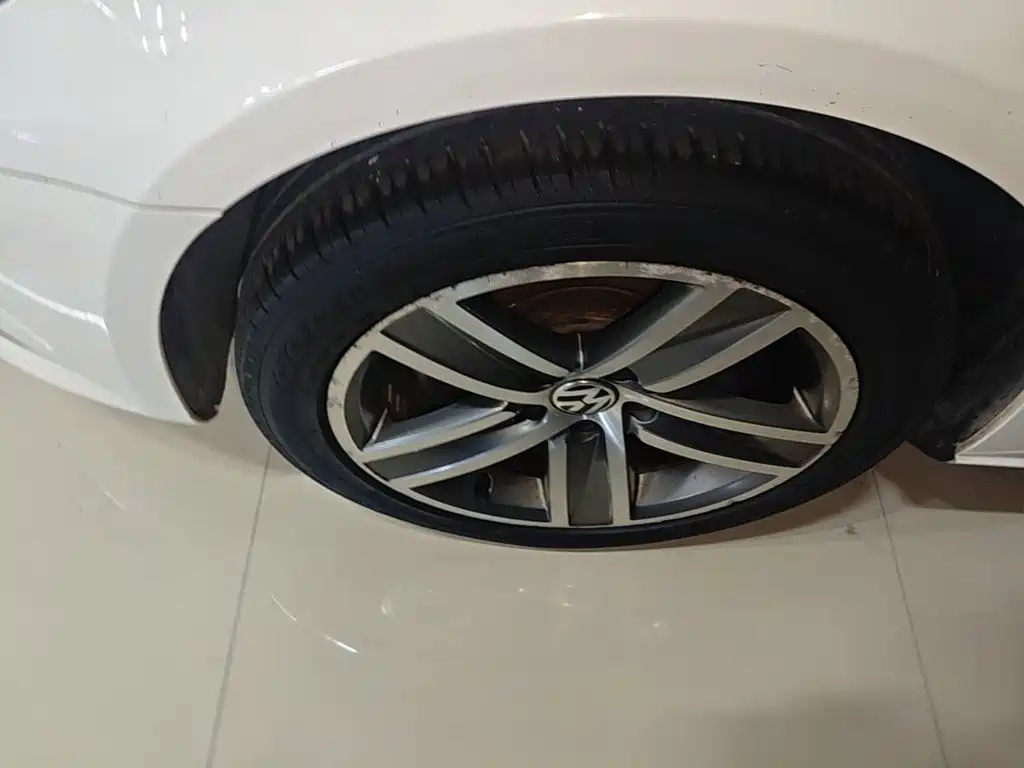 Volkswagen CC — миниатюра 23