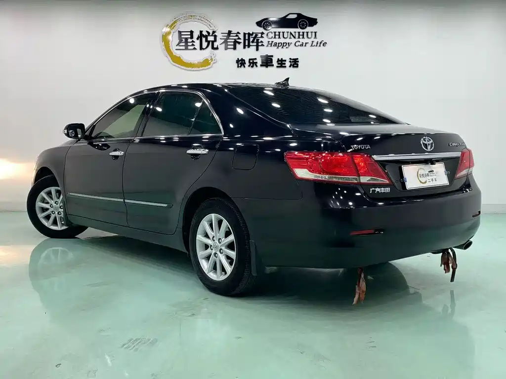 Toyota Camry — миниатюра 7