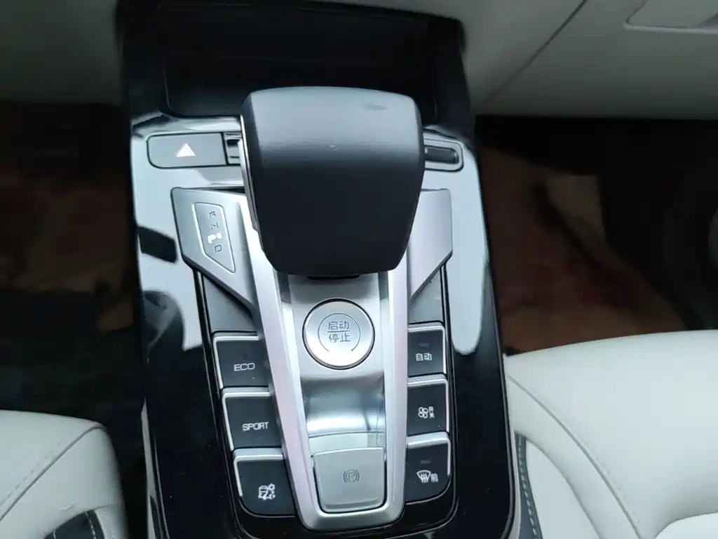 BYD Yuan Pro — миниатюра 14