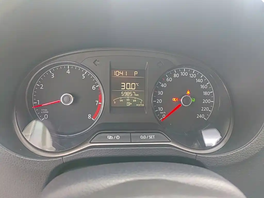 Volkswagen Polo — миниатюра 12