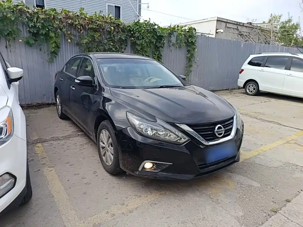 Nissan Teana — миниатюра 4