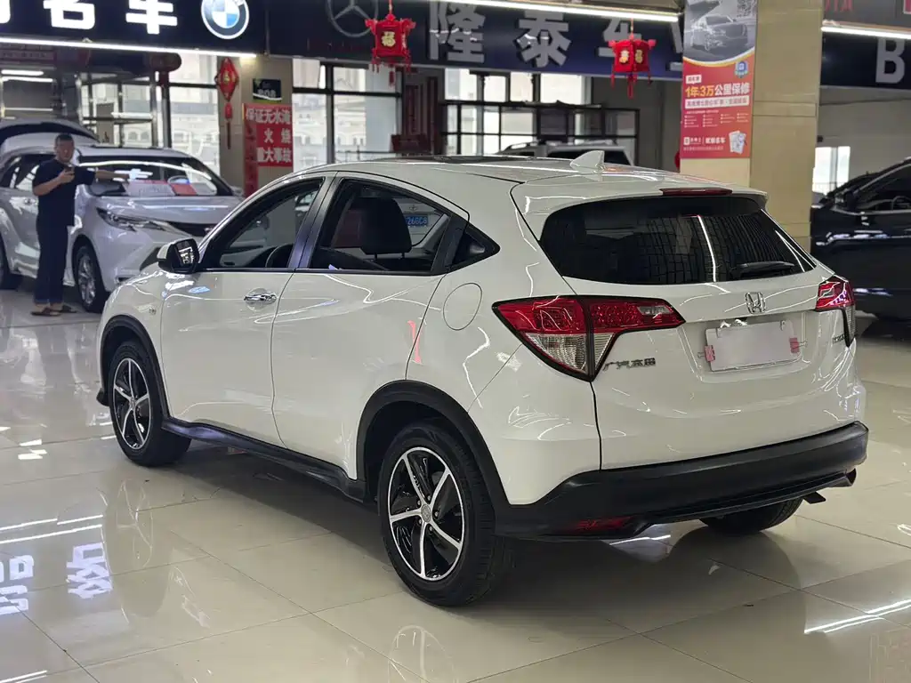Honda Vezel — миниатюра 12
