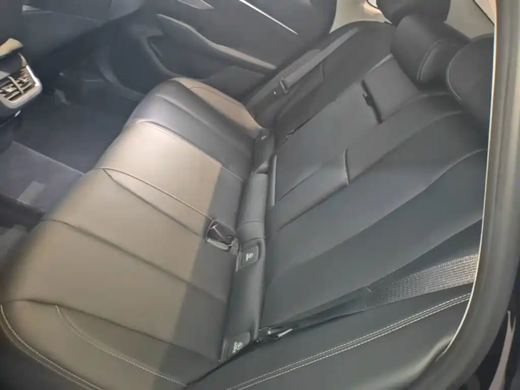 Buick LaCrosse — миниатюра 17