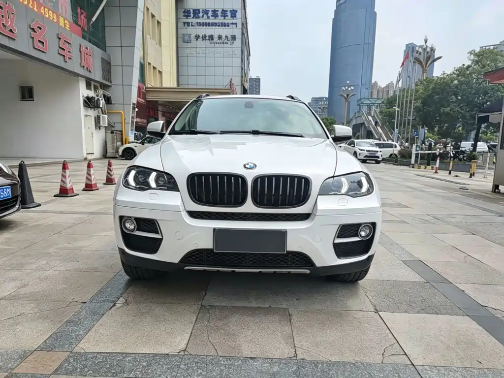 BMW X6 — миниатюра 2