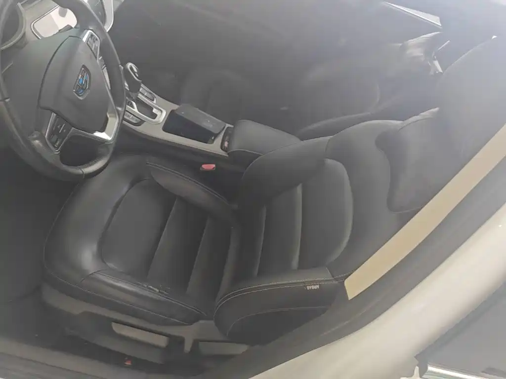 Geely Emgrand GS — миниатюра 15