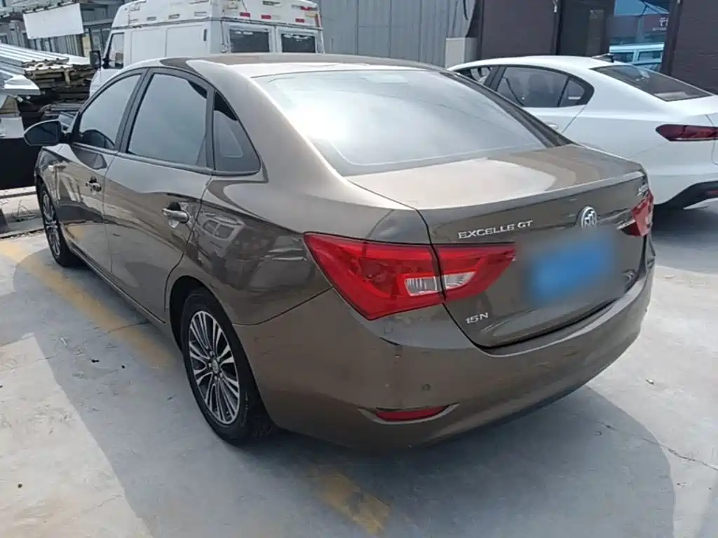Buick Excelle — миниатюра 5