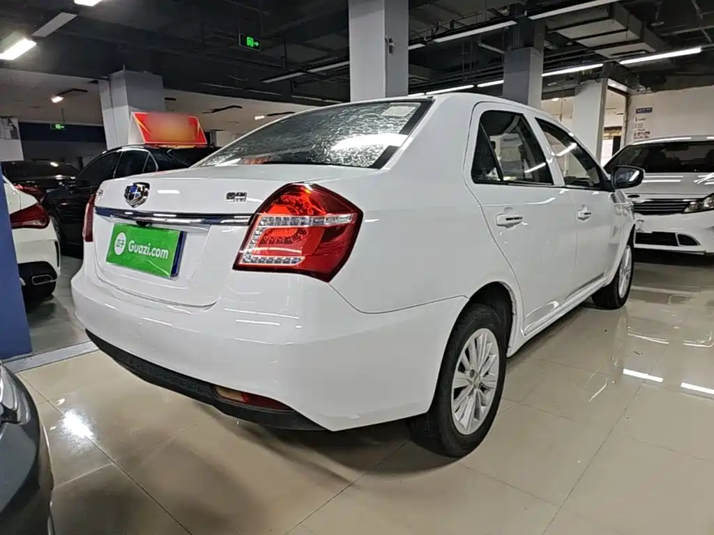 Geely King Kong — миниатюра 7