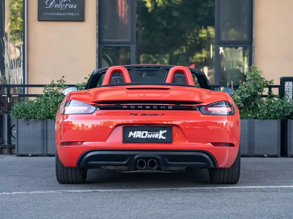 Porsche 718 2022 Boxster T 2.0T