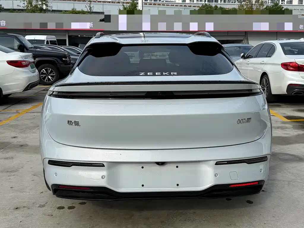 Zeekr 007GT — миниатюра 17