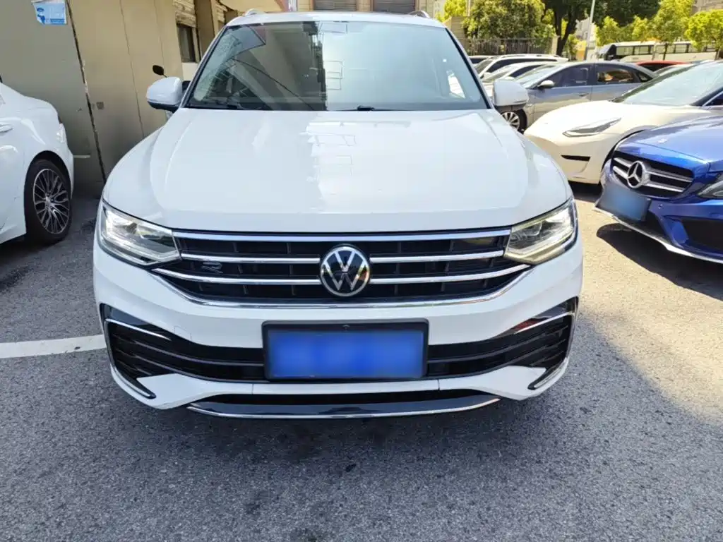 Volkswagen Tiguan L — миниатюра 3