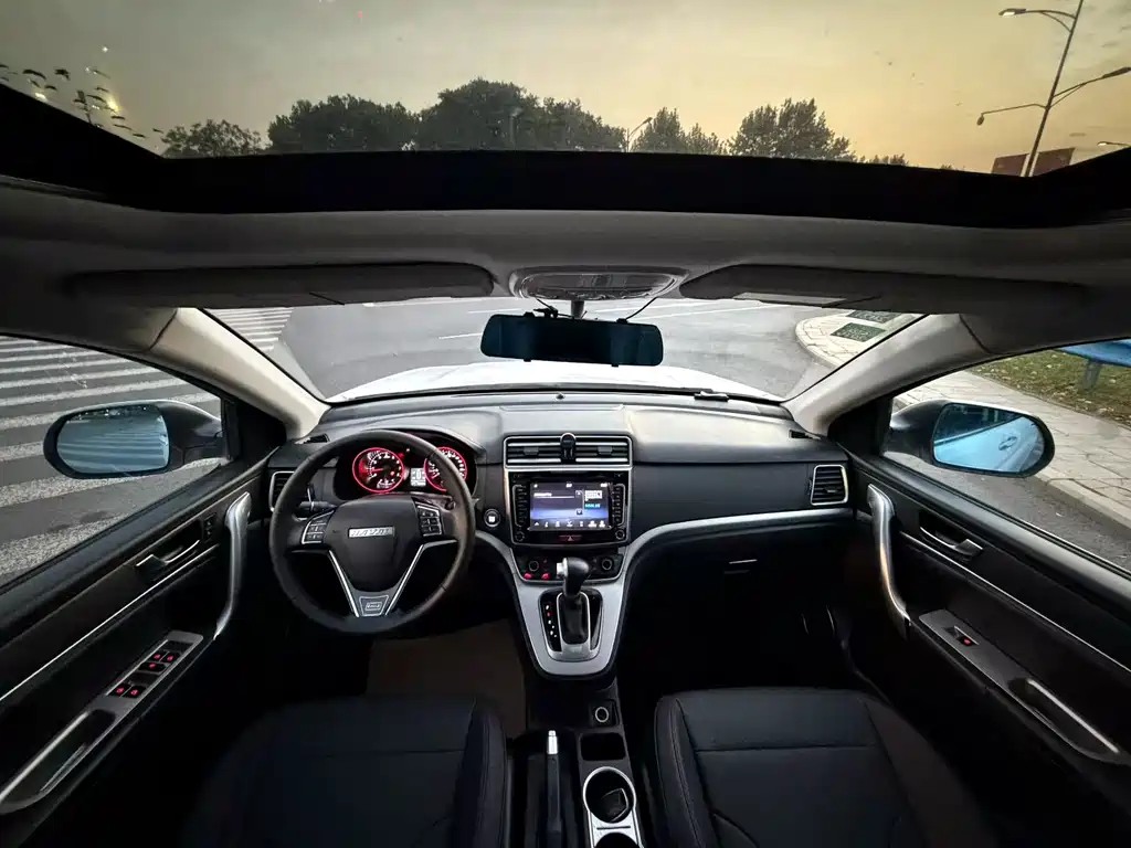Haval M6 — миниатюра 7