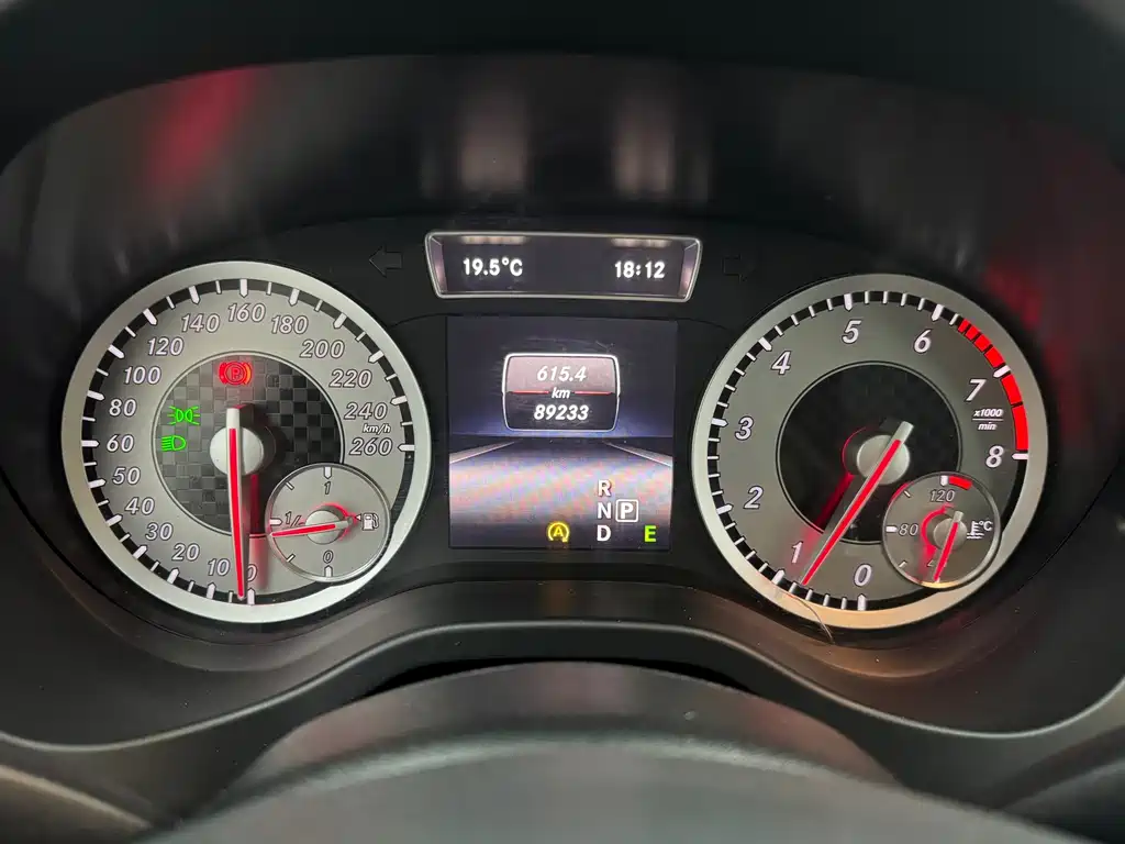 Mercedes-Benz A-Class (Import) — миниатюра 15