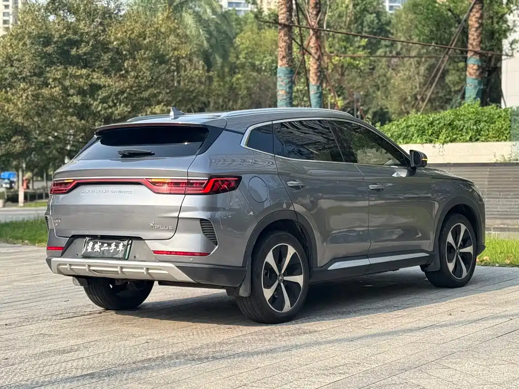 BYD PLUS New Energy — миниатюра 6