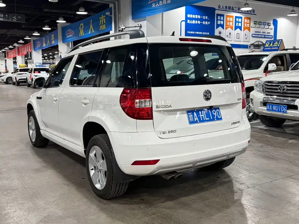 Skoda Yeti — миниатюра 5