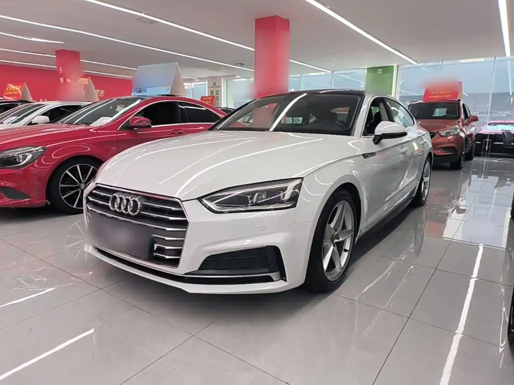 Audi A5 (Import)