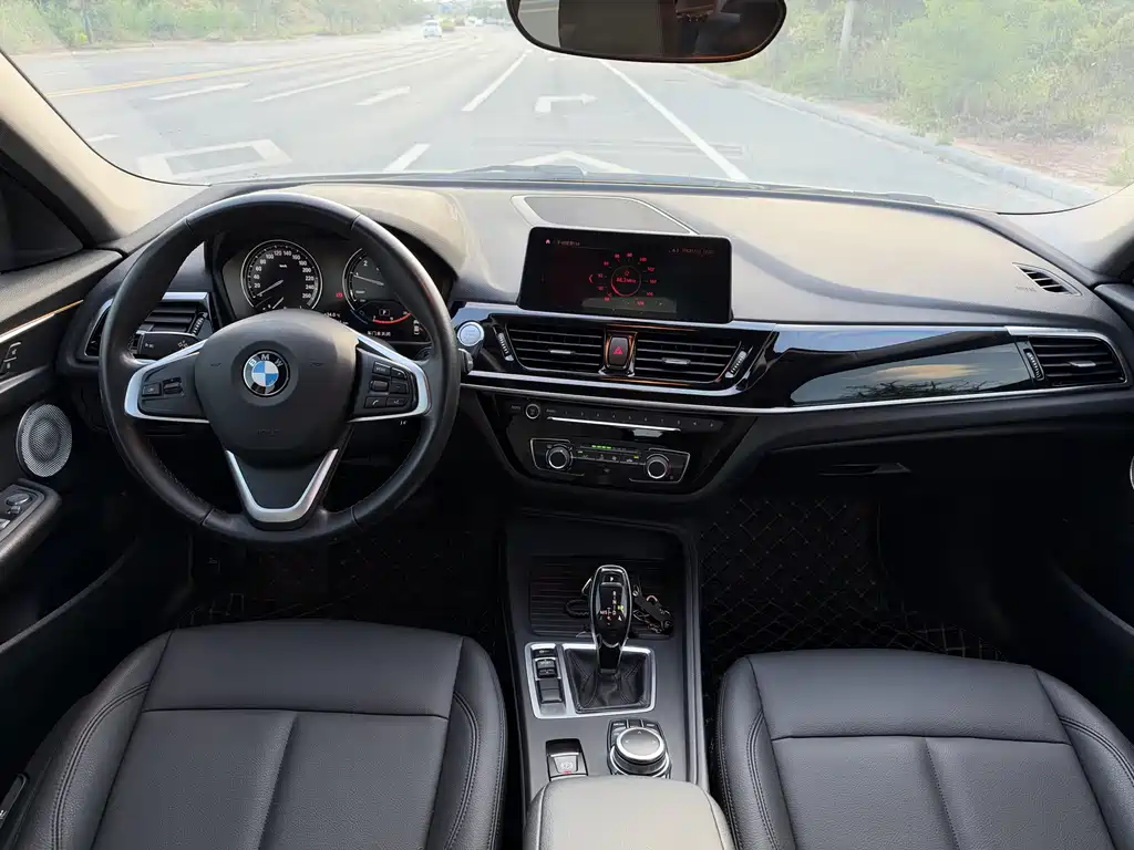 BMW 1 Series — миниатюра 11