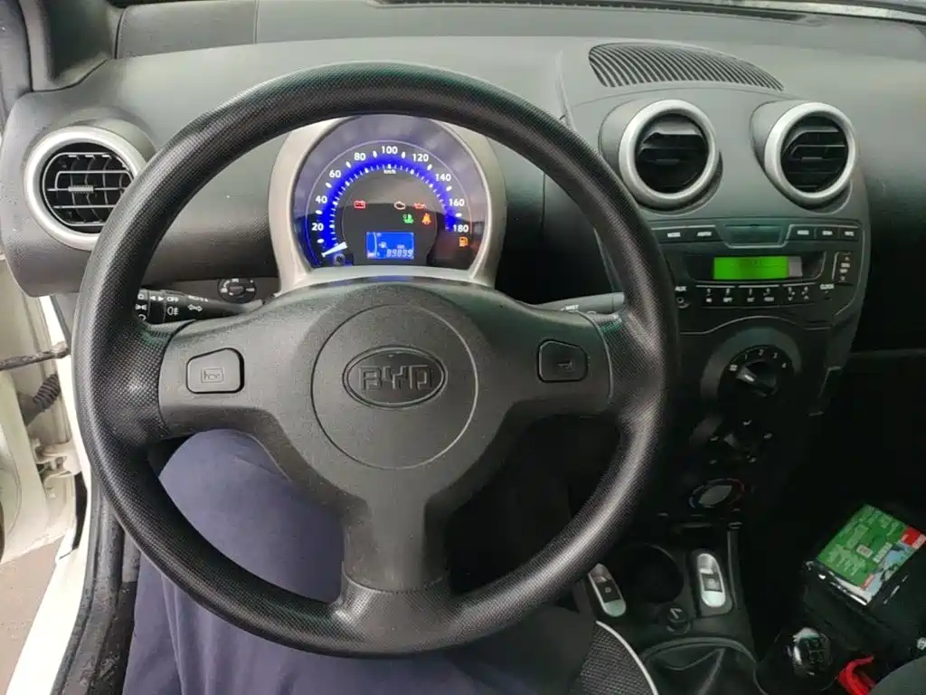 BYD F0 — миниатюра 10