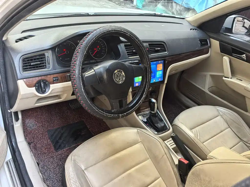 Volkswagen Lavida 2013 1.4TSI DSG Comfort