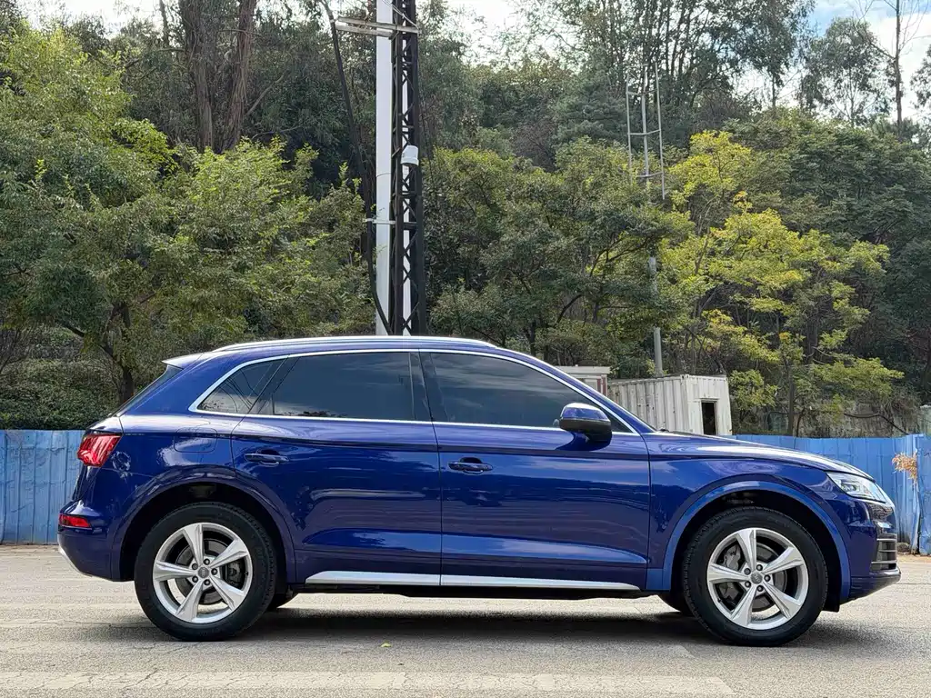 Audi Q5L — миниатюра 4