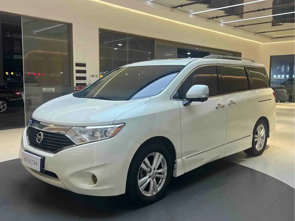 Nissan Quest