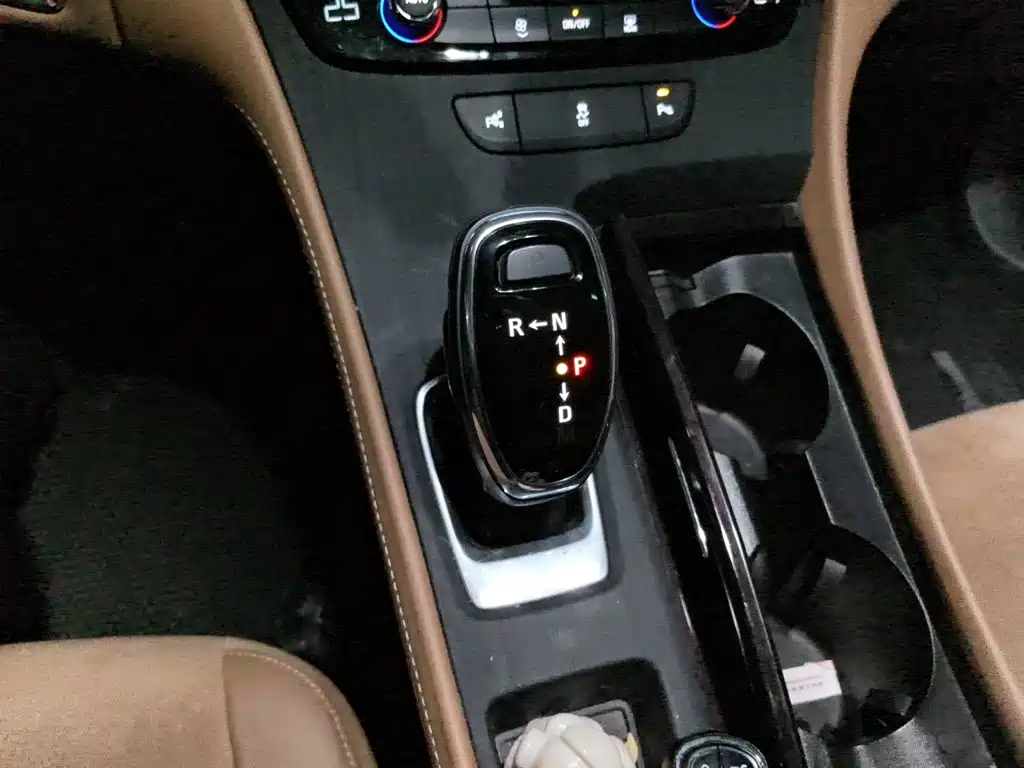 Buick LaCrosse — миниатюра 15