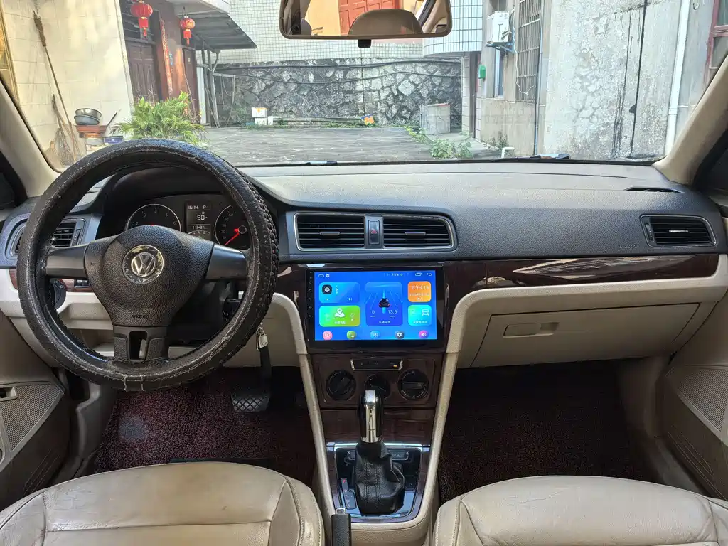 Volkswagen Lavida 2013 1.4TSI DSG Comfort