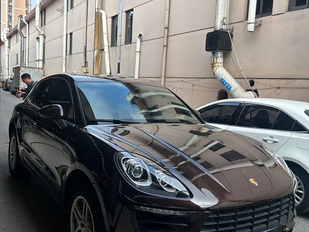 Porsche Macan — миниатюра 2