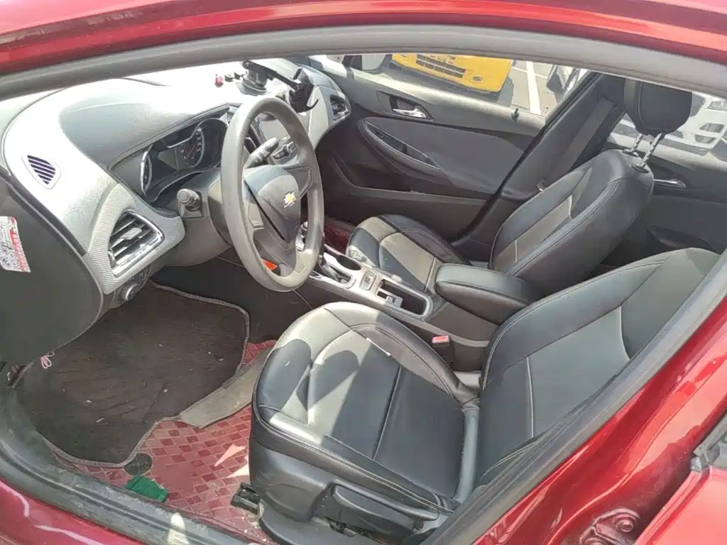 Chevrolet Cruze — миниатюра 15